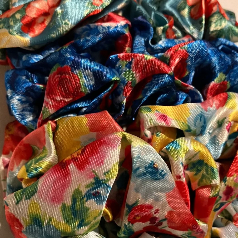 The‎ Pioneer Woman Vibrant Floral Hair Ties
